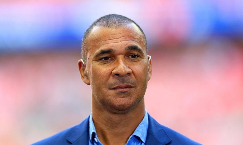 Đánh giá về lối chơi của Ruud Gullit